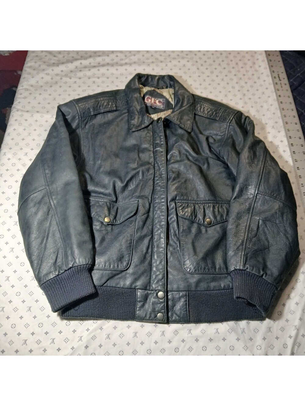 GFC Black Leather Bomber Jacket Mens Size M Ribbed Lined Vintage Retro